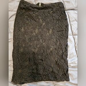 Lace pencil skirt